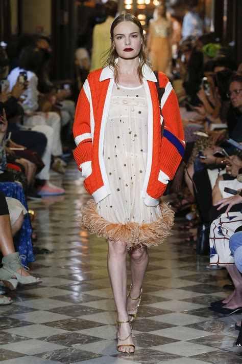 miu miu spring summer 2019 vogue|Miu Miu Resort 2019 Collection .